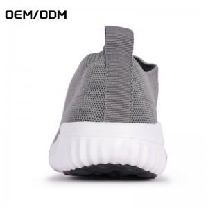 OEM/ODM China Fashion Flyknit Upper Sport Shoes PVC Sole Running Shoes